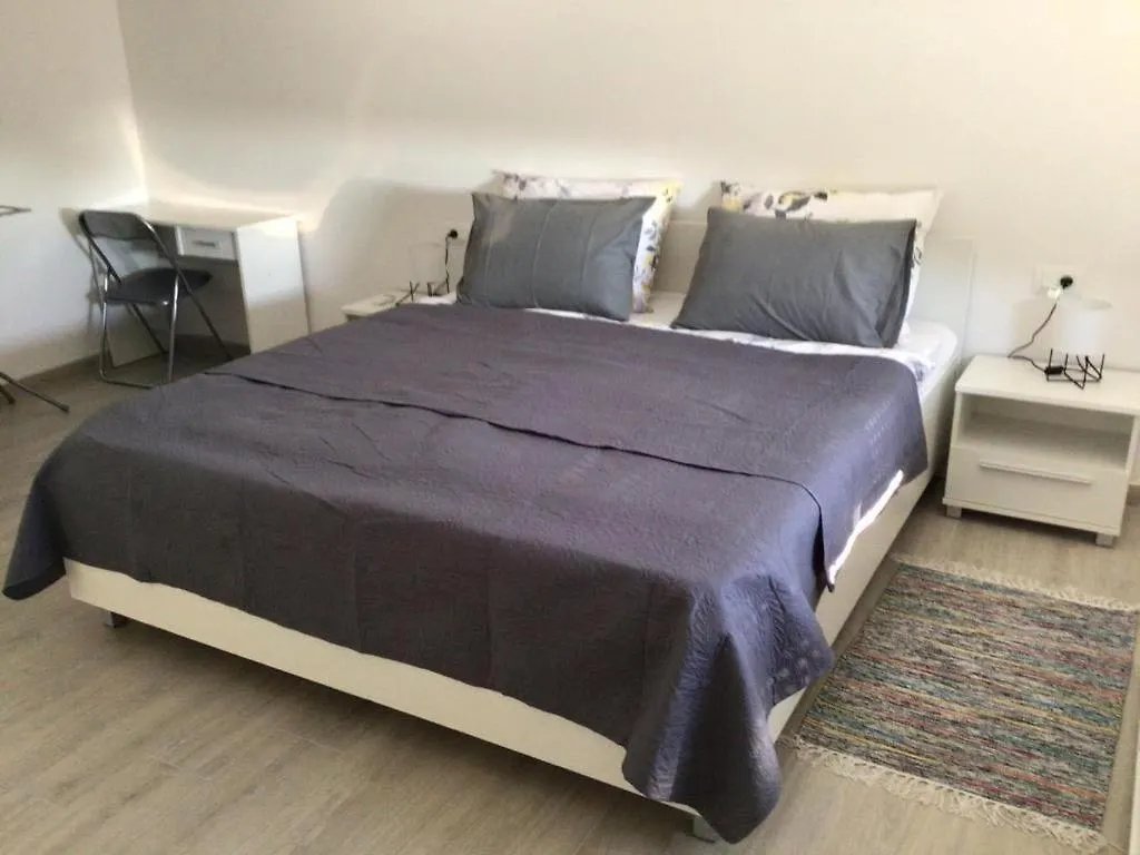 Galeb Apartments Osjecka Ulica 37 Pula Kroatien